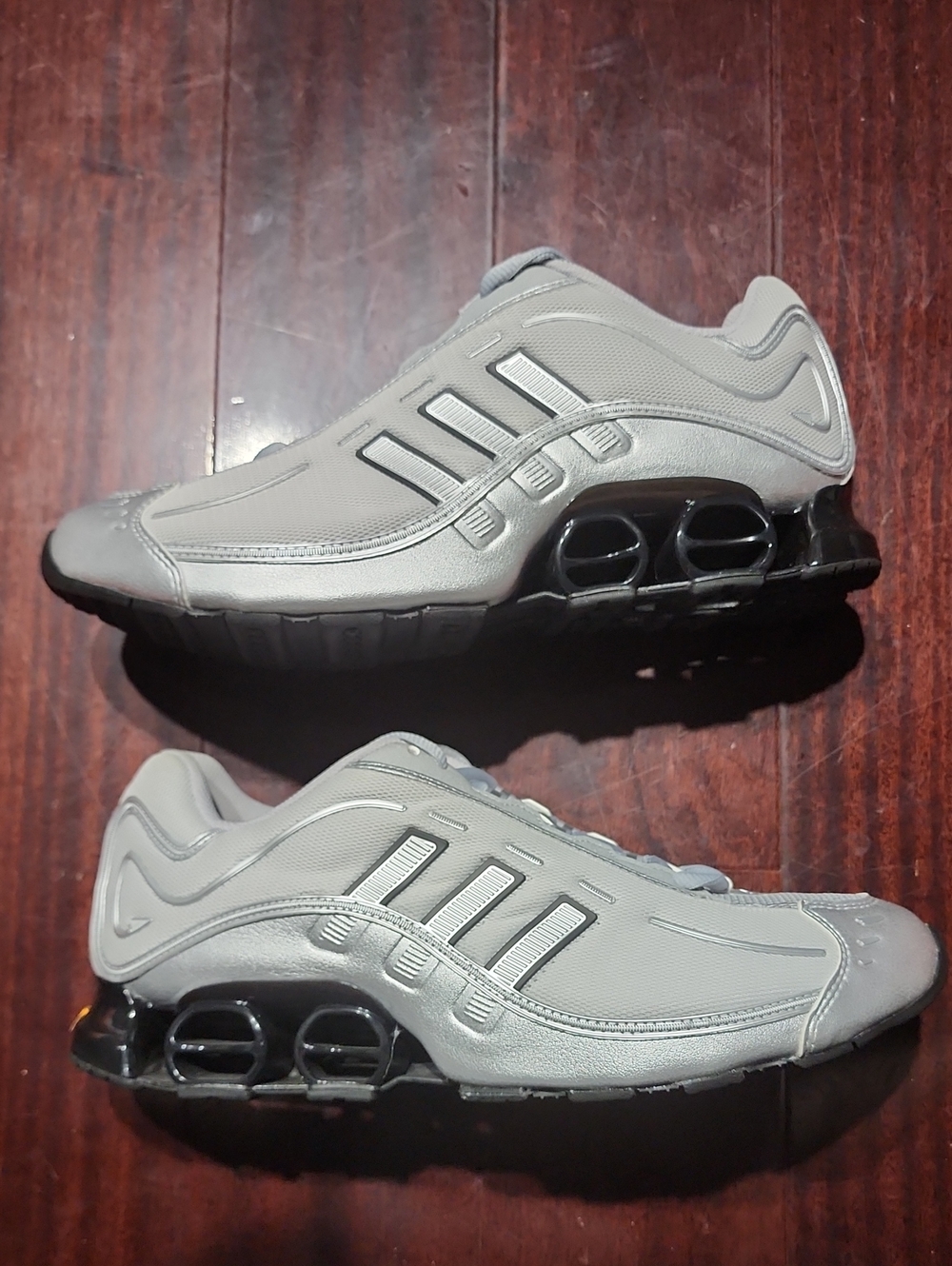 Adidas Originals Megaride O1 Lifestyle Sneaker - Grey Two/Silver/Core Black 11.5